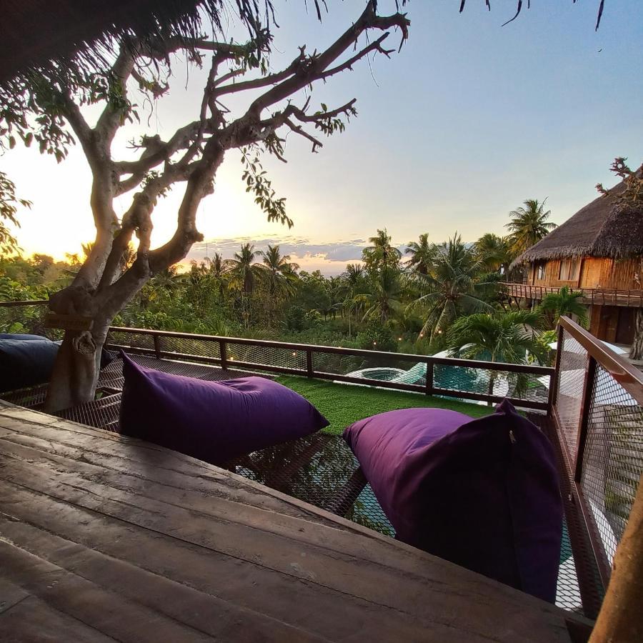 הוילה Batununggul Gading Tree House מראה חיצוני תמונה