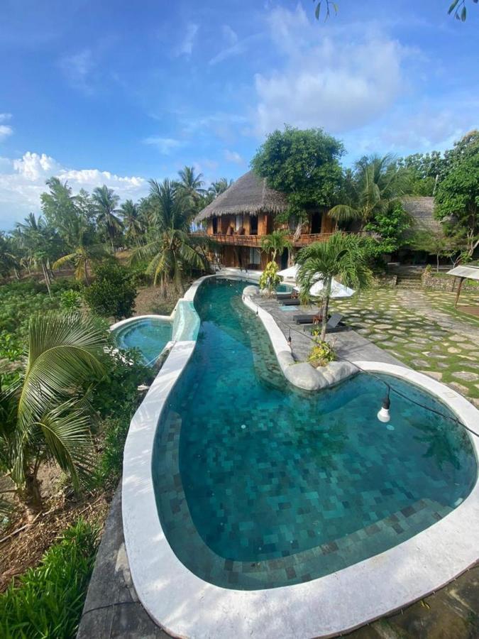 הוילה Batununggul Gading Tree House מראה חיצוני תמונה