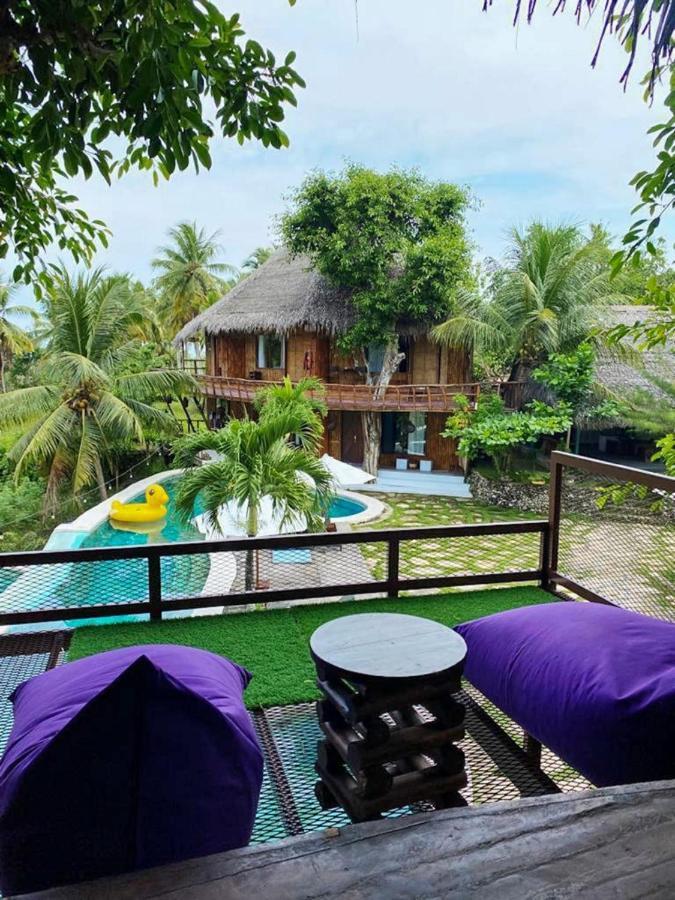 הוילה Batununggul Gading Tree House מראה חיצוני תמונה