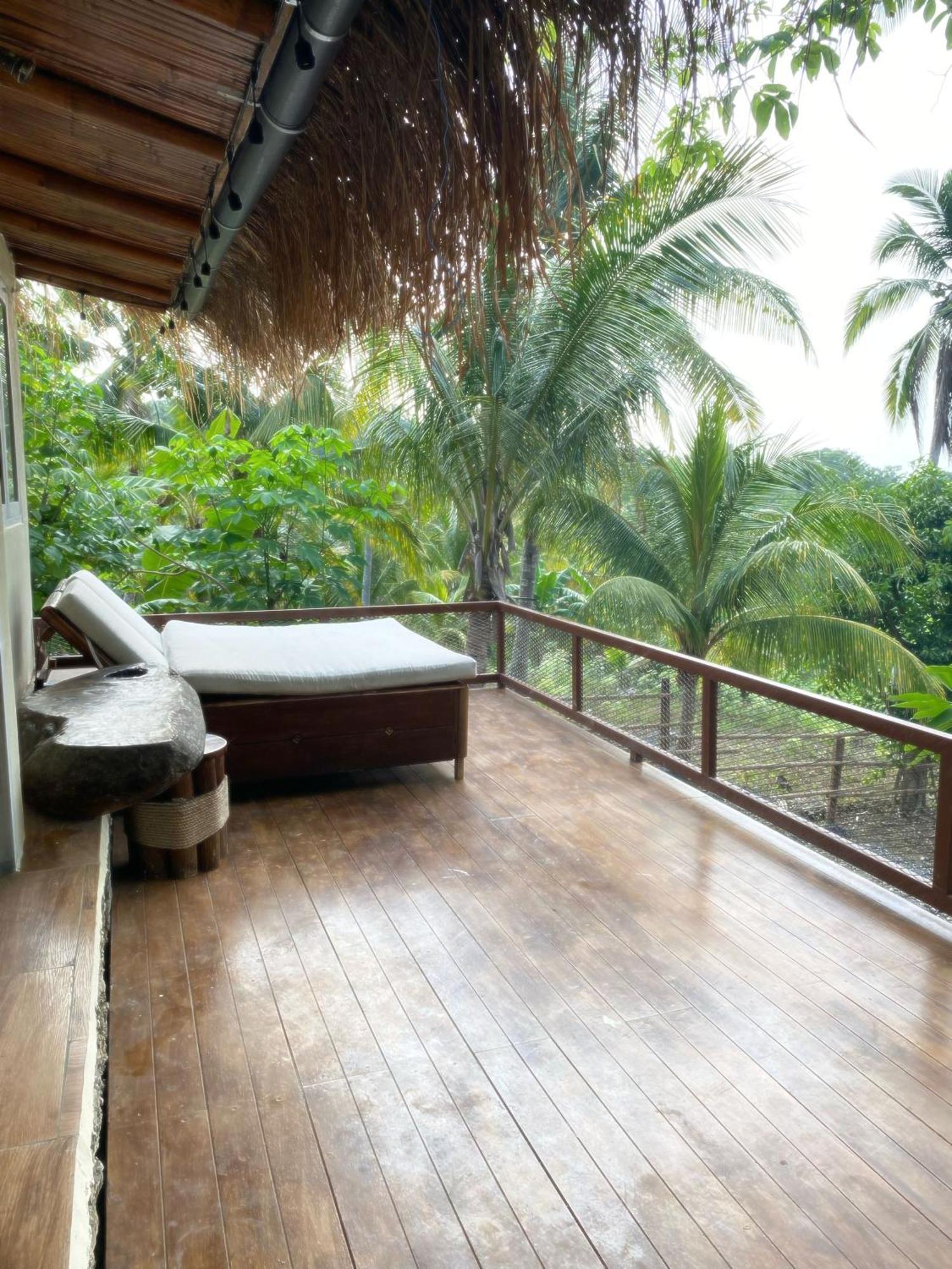 הוילה Batununggul Gading Tree House מראה חיצוני תמונה