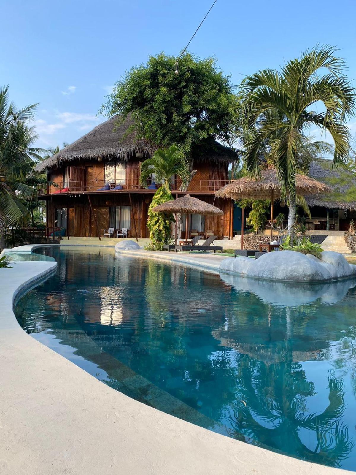 הוילה Batununggul Gading Tree House מראה חיצוני תמונה